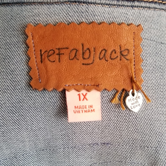 Plus size upcycled denim jean jacket. - Picture 8 of 8